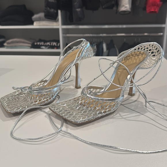 Excellent condition! - Picture 2 of 8